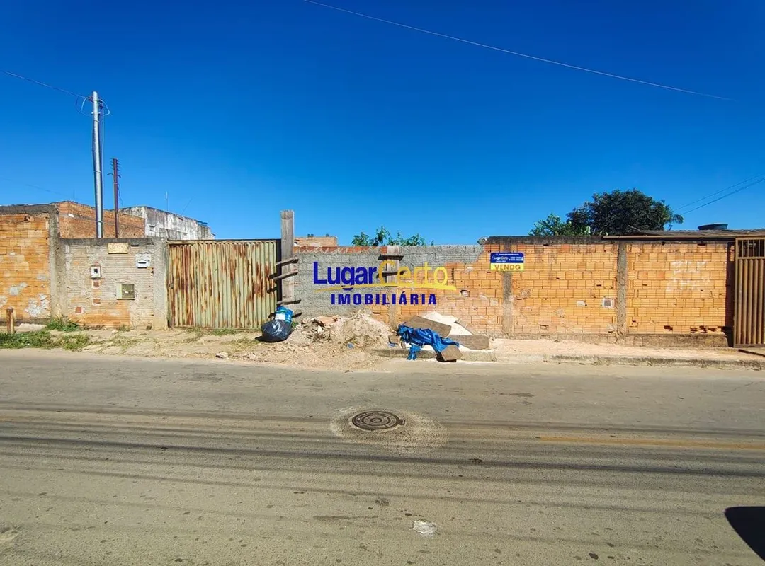 OPORTUNIDADE DE INVESTIMENTO LOTE COMERCIAL NO ARAPOANGA!A LUGAR CERTO IMOBILIÁR...