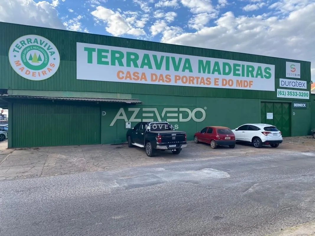 ALUGA-SE | EXCELENTE LOJA COMERCIAL DE 825 m² ? SETOR INDUSTRIAL DE TAGUATINGA/D...