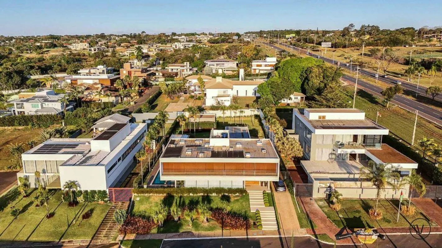 Casa Moderna de Alto Padrão à Venda na SMDB| 5 Suítes | 800 m²Viva o privilégio ...