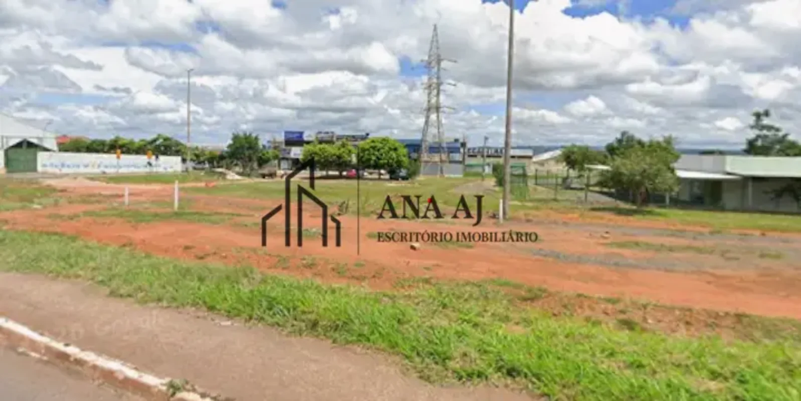 ANA IMÓVEIS ANUNCIA:OPORTUNIDADE: EXCELENTE LOTE COMERCIAL DE 1.400M², EM LOCALI...