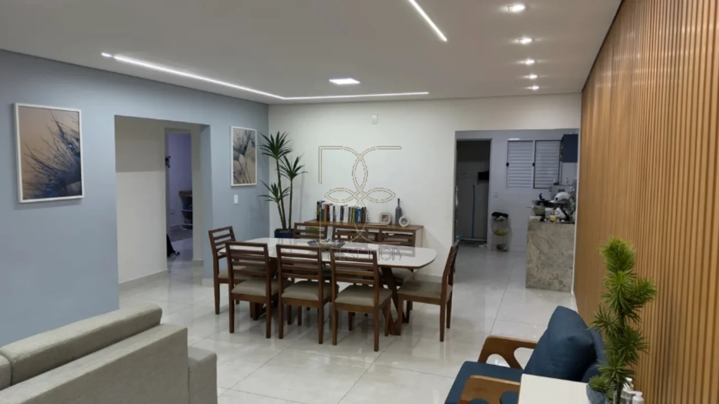 BE INVEST IMOB VENDE:CASA DE ESQUINA – QI 8 | GUARÁ IExcelente oportunidade para...