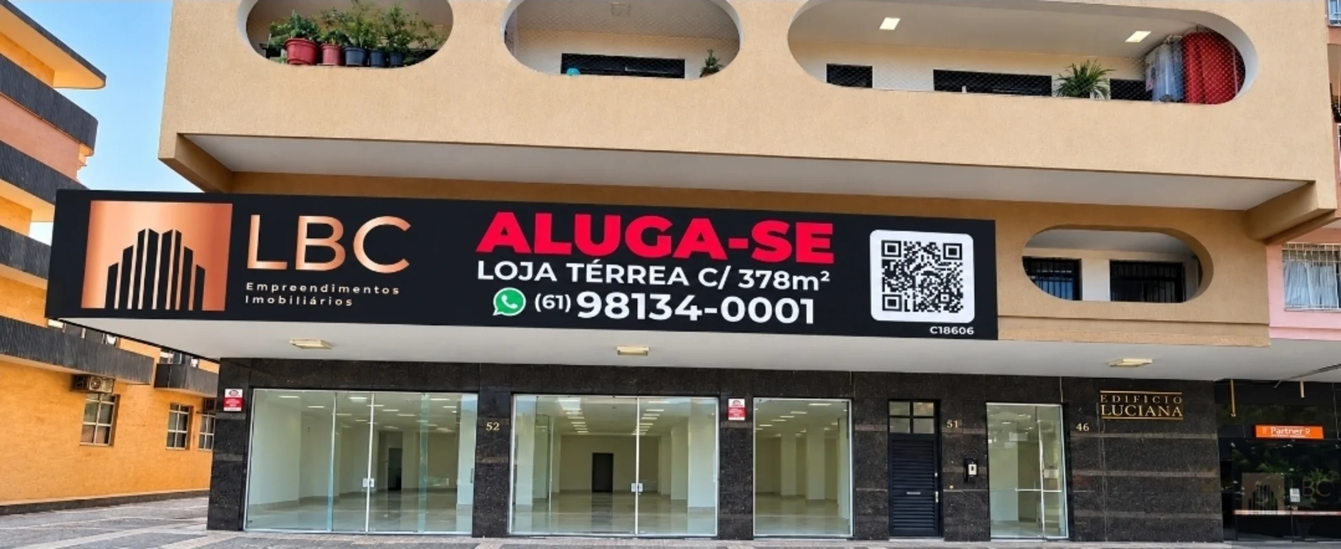 UMA LOJA DIFERENCIADA NA ASA NORTE – 378 M² TOTALMENTE TÉRREOSSe você procura es...