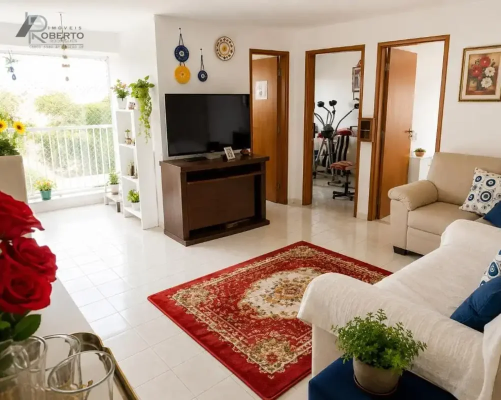 Vendo Excelente Apartamento no Centro de Caldas Novas !!! 240.000 !!!-Rua Corone...