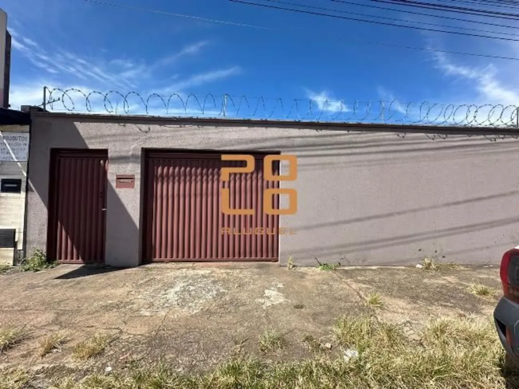 Kitinete para alugar no Setor Garavelo, em Aparecida de Goiânia, com 52,00 m². O...