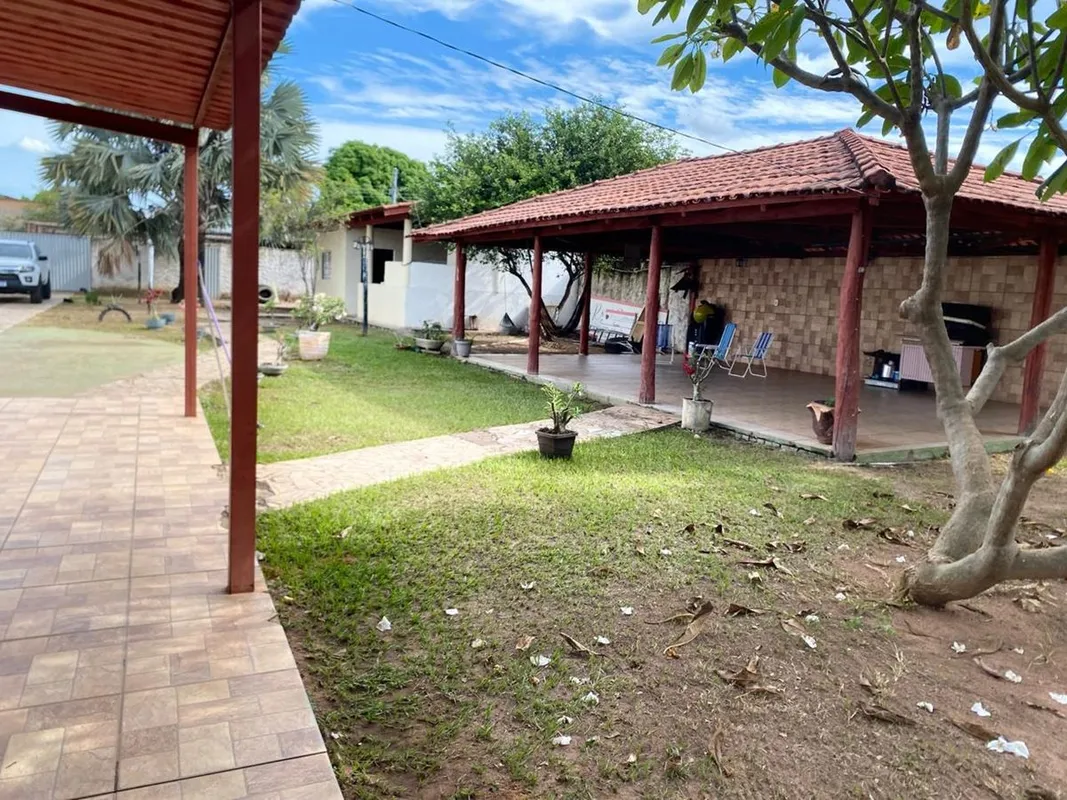 Área averbada: não informada.Área sem averbação: 1.912,5 m².Área comum: não info...