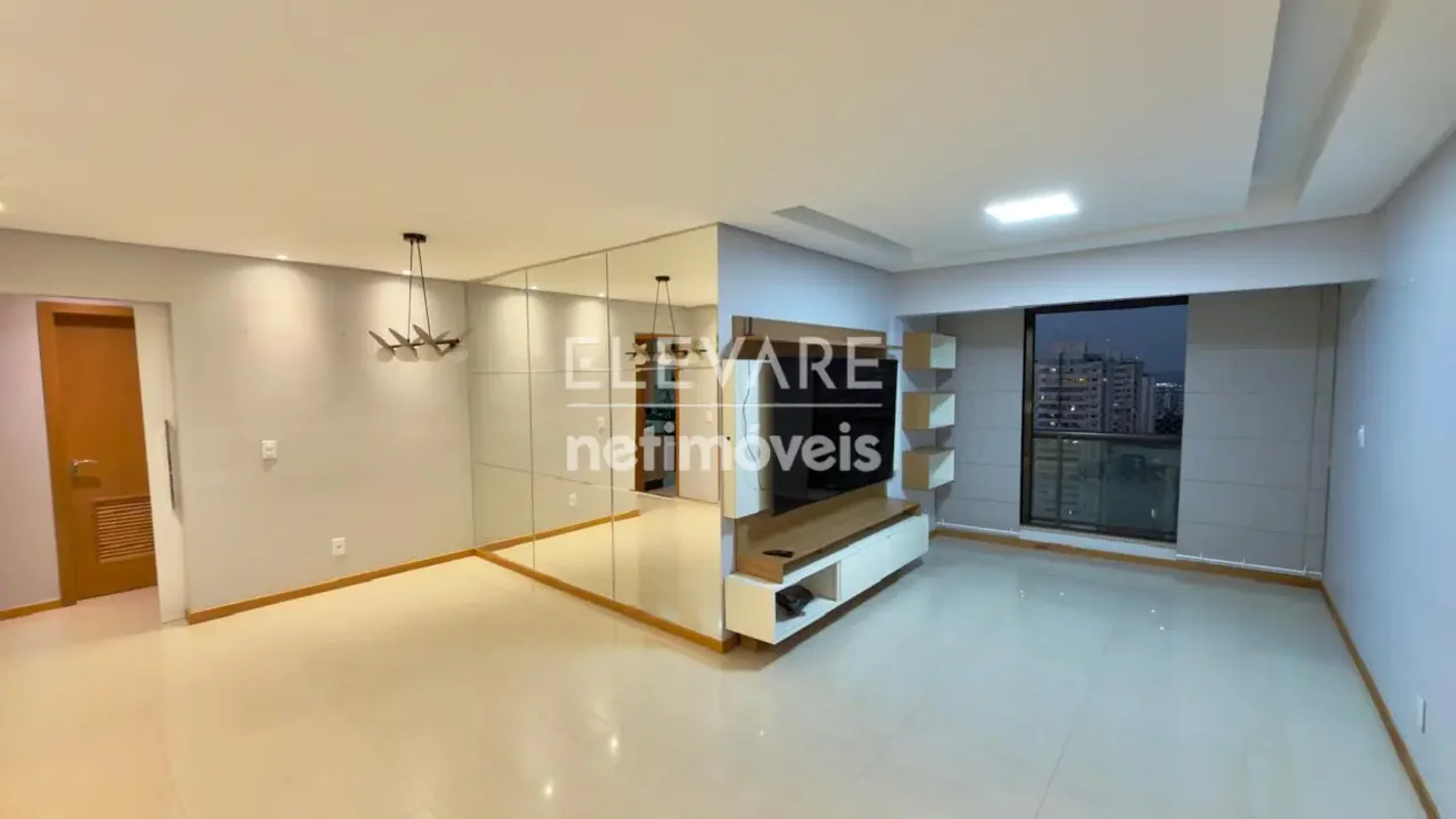 MIRANTE DO BOSQUE. Excelente apartamento com 91m² Composto por: * 03 quartos com...
