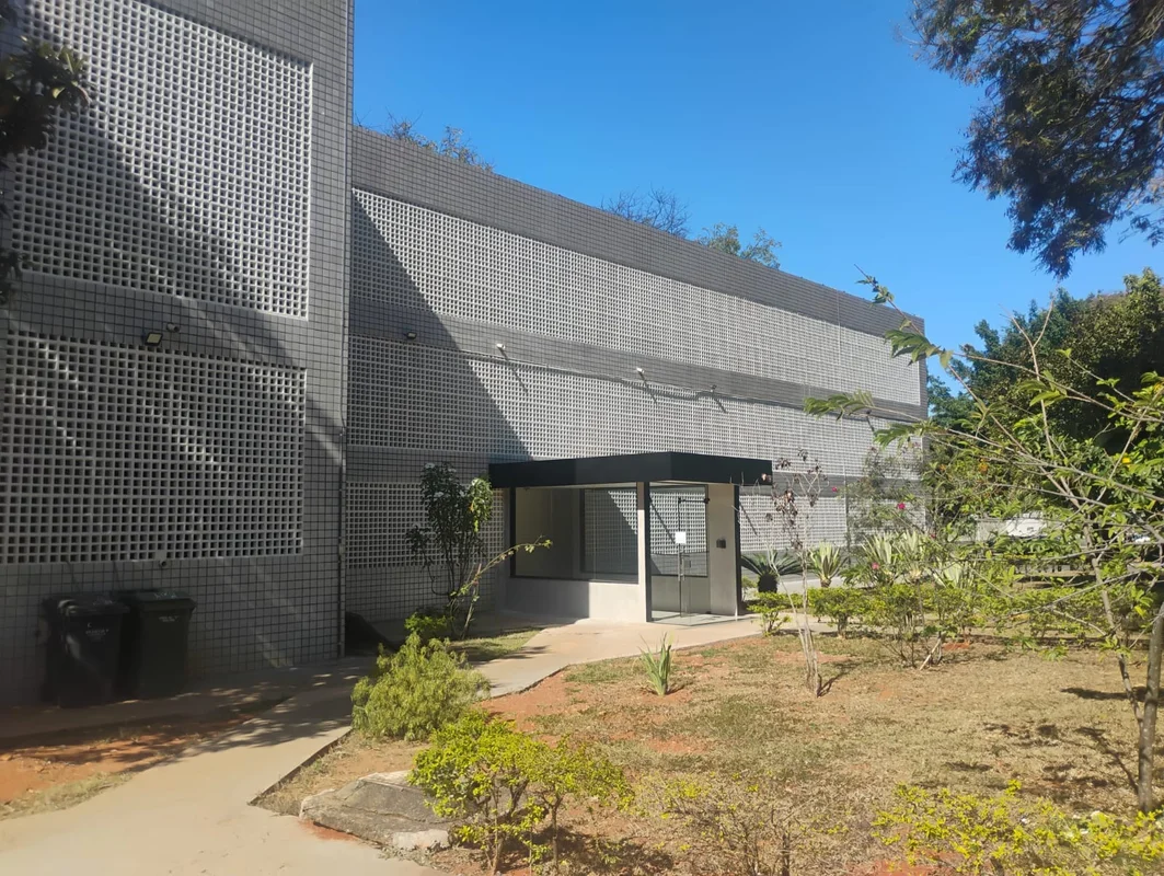 SQS 408 Sul!3A Imobiliária aluga: Apartamento com ou sem mobília. Excelente apar...