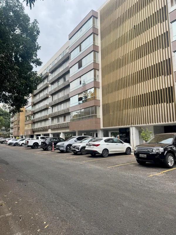 Locação de excelente apartamento na SQN 304 Norte, uma das quadras mais valoriza...