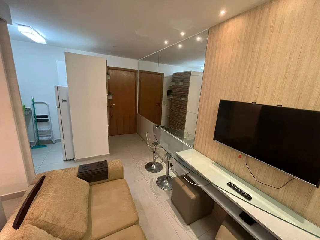 KIT ESPAÇO VIENNA24,80 M²QUARTOSALACOZINHAAR-CONDIONADOMOBILIADA1 VAGAAMBIENTE F...