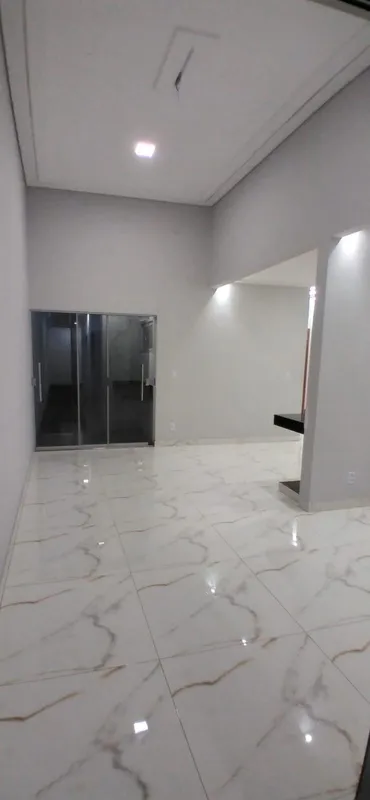 ?? Casa à Venda | Residencial Canadá – GoiâniaEntrada R$3.400?? Área construída:...