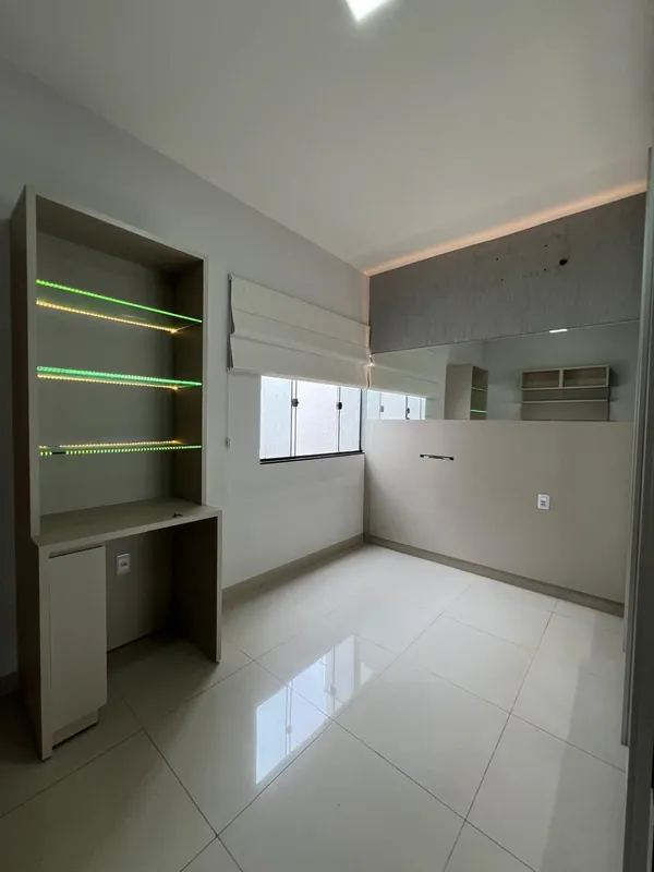 ?? VENDE-SE: Casa Completa no Moinho dos Ventos/Buritis!Uma oportunidade de mora...