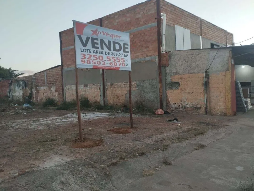 Lote à venda com 389,27m² em região comercial, na Av. Independência - Cidade Liv...
