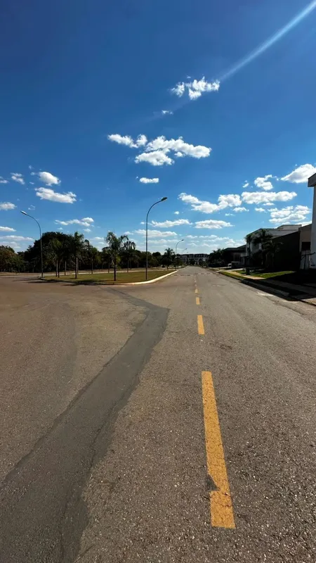 Excelente lote com 653,98 m², localizado em uma região privilegiada do Portal do...