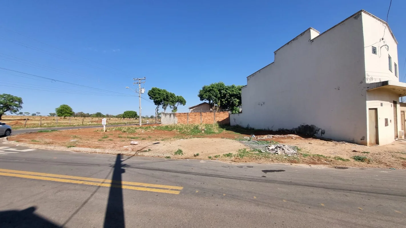 Lote de esquina à Venda – Setor Alphaville | GoiâniaExcelente oportunidade para ...
