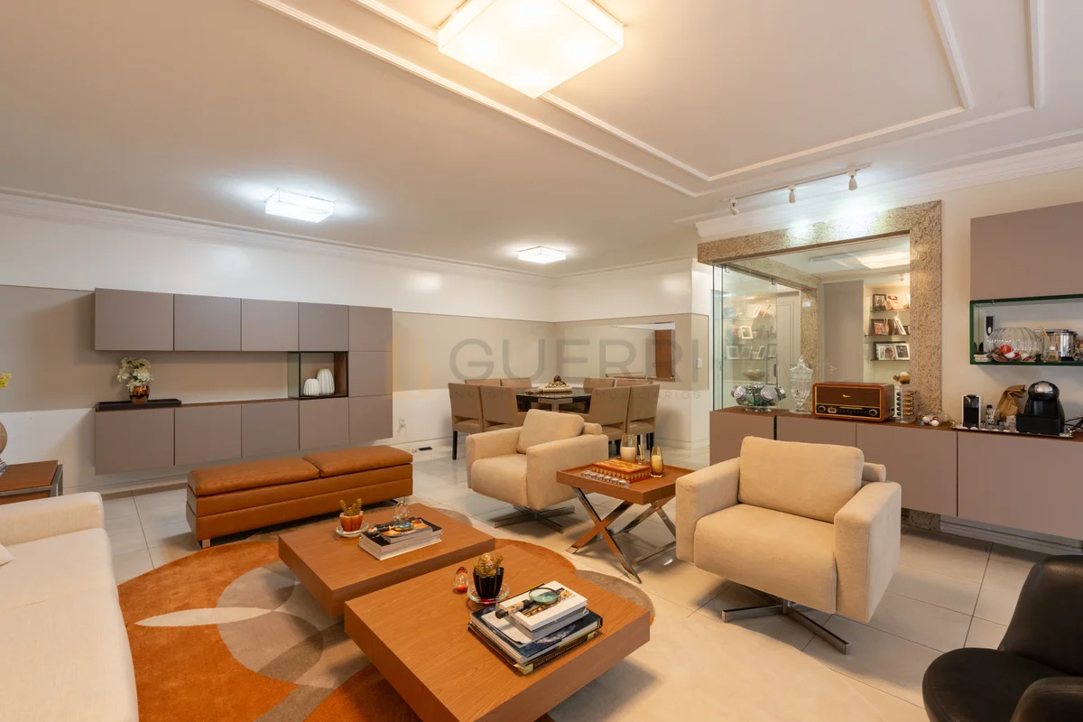 APARTAMENTO REFORMADO 4 QUARTOS ASA NORTE - APT SQN 311 - NASCENTE - LAZER PISCI...