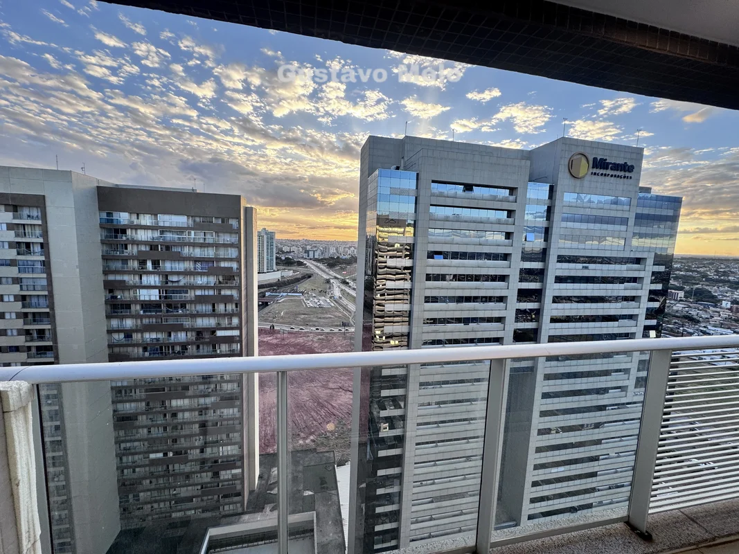Apartamento 1 Quarto Decorado e Mobiliado no DF Plaza – Andar AltoSe você busca ...