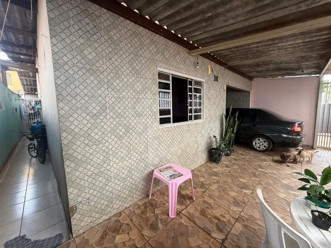  Casa à Venda na Quadra 17 do Paranoá Excelente localização, atrás da Av. Comerc...
