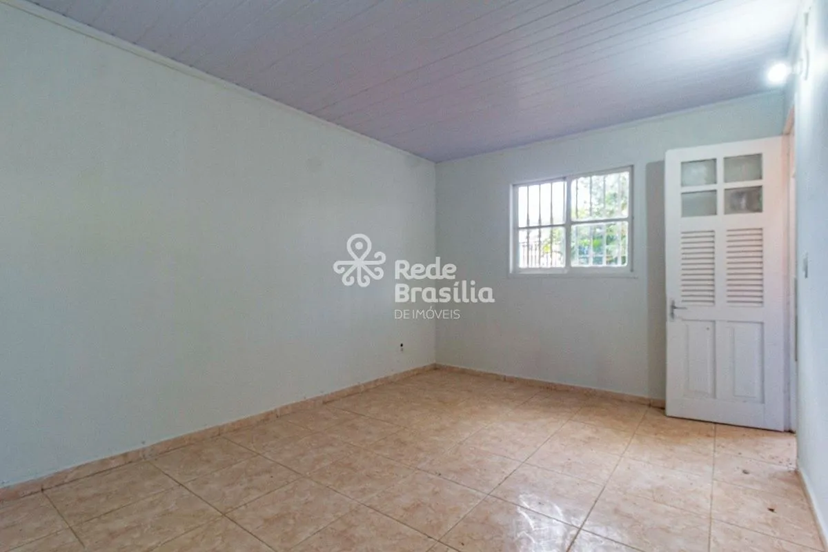 TH19332 - Qe 30 Guará, Casa 02 quartos, 70m². Agende sua visita! Imóvel composto...