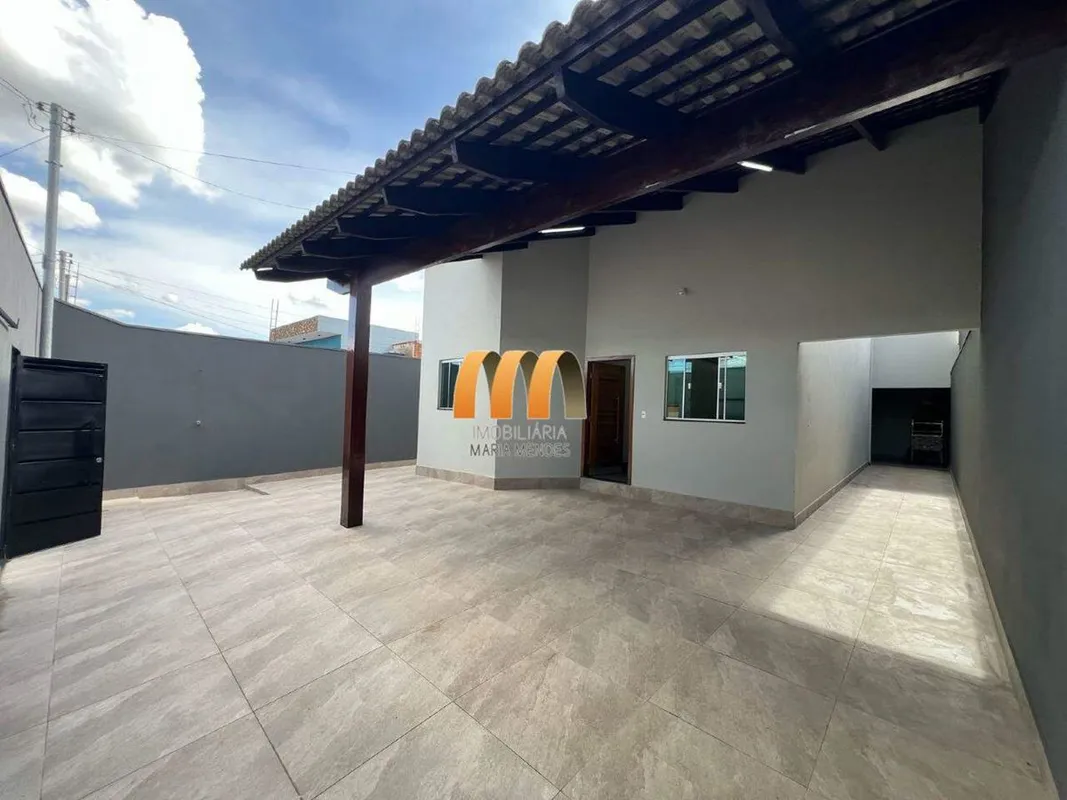 Vende-se casa jardim Itália, Lote 200 metros quadrados,Área construída 150 m3 qu...