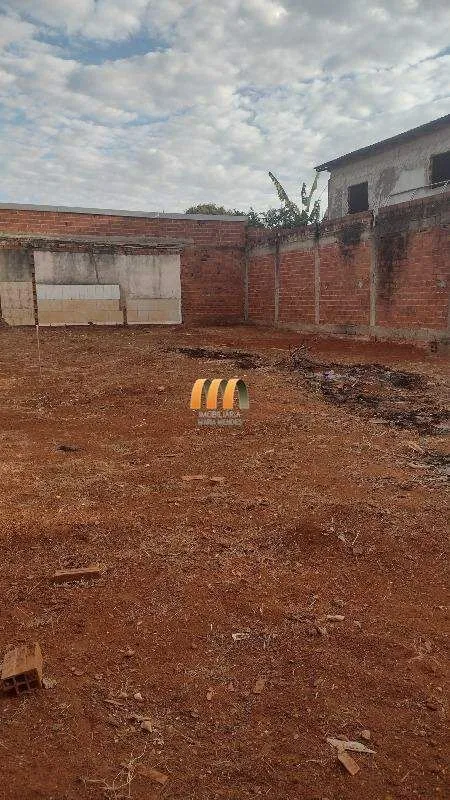 Oportunidade para construir no Bairro Parque dos Pirineus, em Anápolis/GO. Lote ...