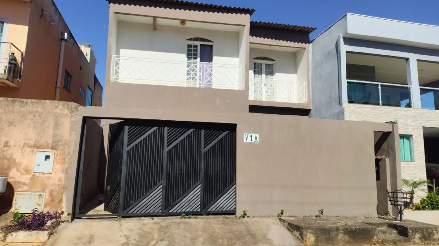 ?? Casa de Pavimento à Venda?? Excelente oportunidade!? 03 quartos, sendo 01 suí...