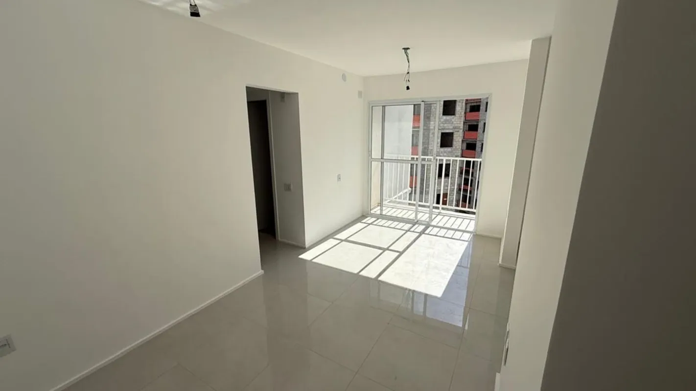 Detalhes do imóvel:61 m²3 quartos, sendo 1 suíteBanheiro socialVaranda8º andar1 ...