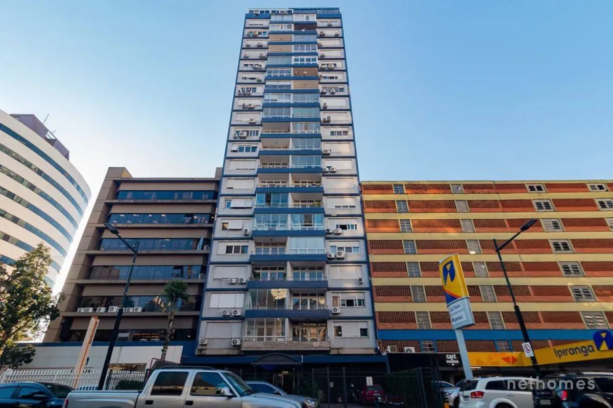 Apresentamos este excelente apartamento localizado na Rua Siqueira Campos, no co...