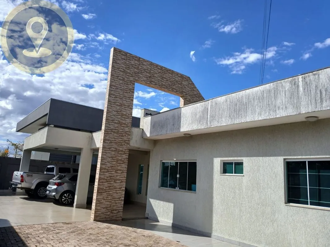 Belíssima casa à venda no Jardim Botânico III Quadra 12Casa nova com apenas 6 an...