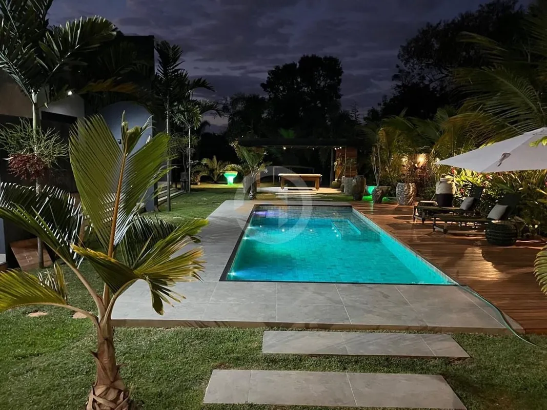 Casa Térrea à Venda – Condomínio Villa Verde | Senador CanedoUma residência que ...