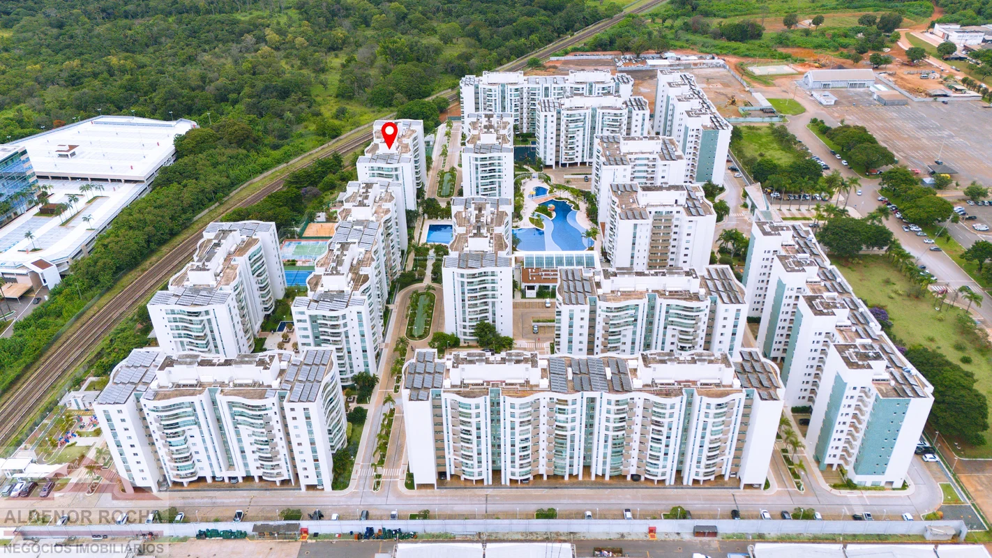 LIVING PARK SUL – 3 QUARTOS (UMA SUÍTE) - 99m² - REFORMADOBloco M | Vista Livre ...