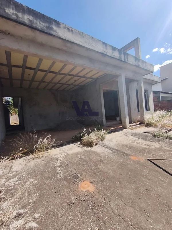 Casa localizada no Condomínio Residencial RK, na Região dos Lagos, esta casa est...