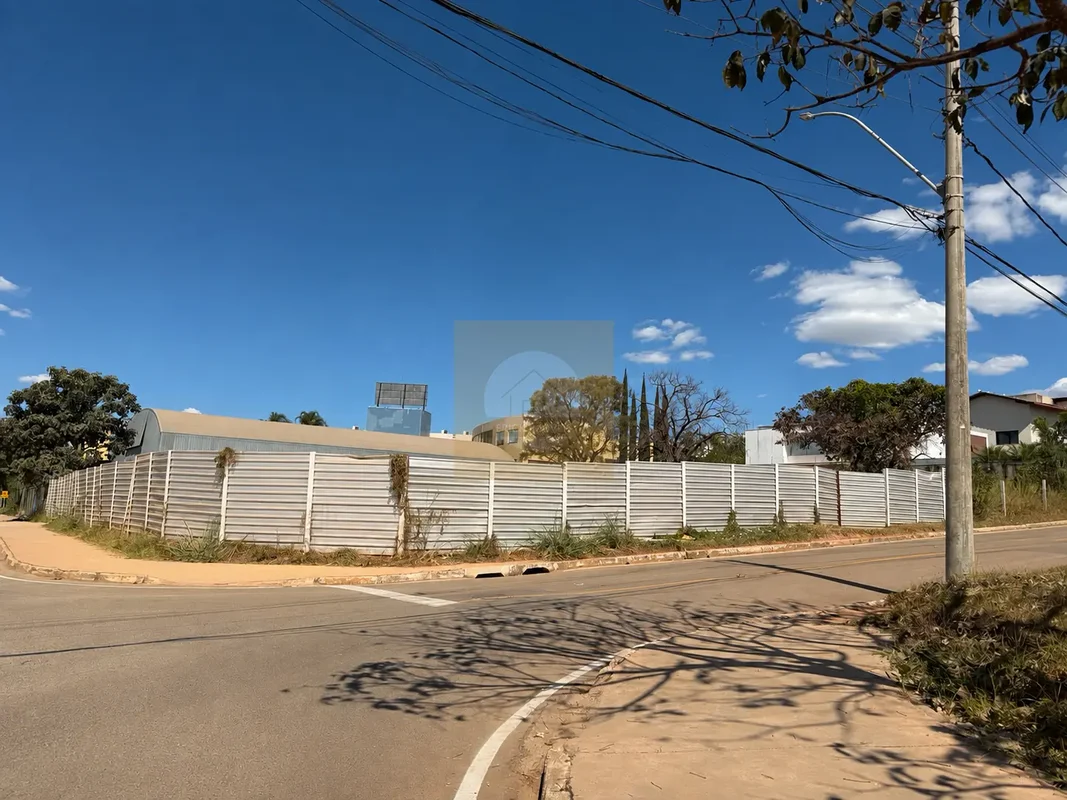Lote CA 6 Lago Norte residencial área 1000 metros de esquina 996251500 06/08/26
