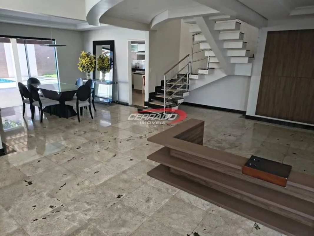 4 SUITES PLENAS , SALA INTIMA,SALA DE VISITA AMPLA INTEGRADA COM VARANDA GOUMERT...