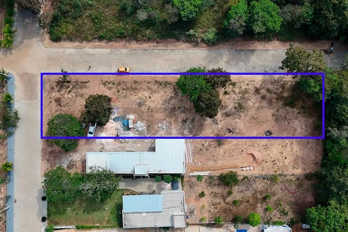 Ótimo terreno de esquina, a 80 metros da margem do lago Corumbá IV,Descubra uma ...