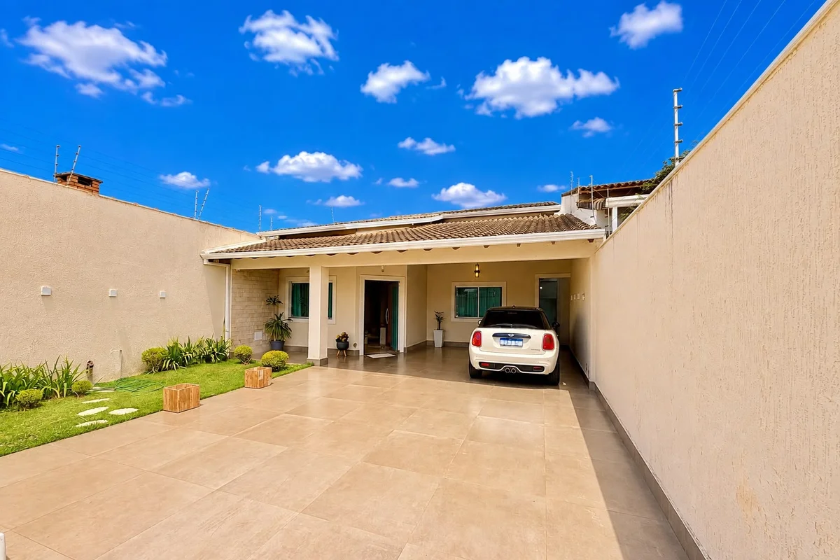 CASA TÉRREA À VENDA NA RUA 5 DE VICENTE PIRES | 3 QUARTOS, PERMUTA, PISCINA AQUE...