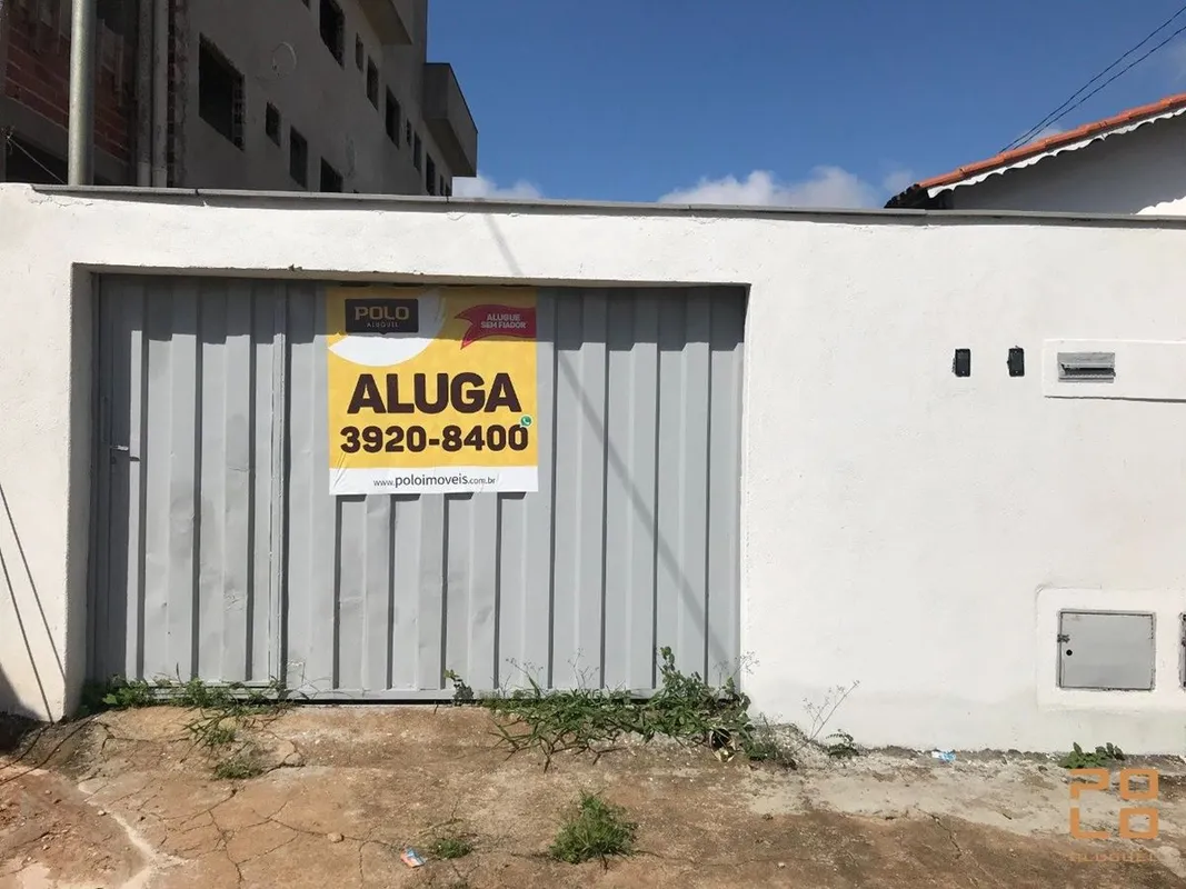 Barracão para alugar no Setor Pedro Ludovico, com 80,00 m², totalmente separado ...
