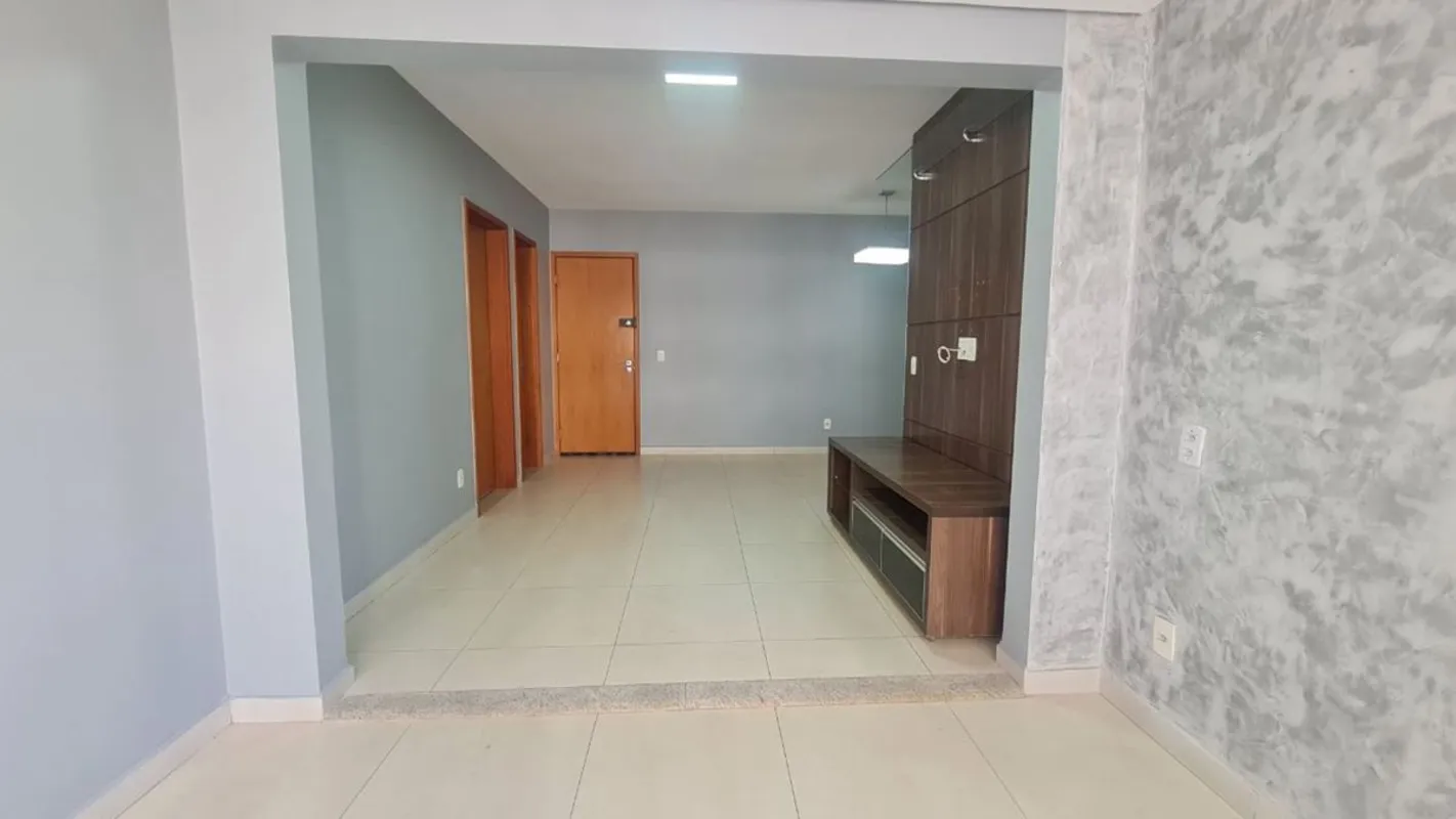 Viva o melhor do Alto da GlÃ³ria em um apartamento que combina conforto e pratic...