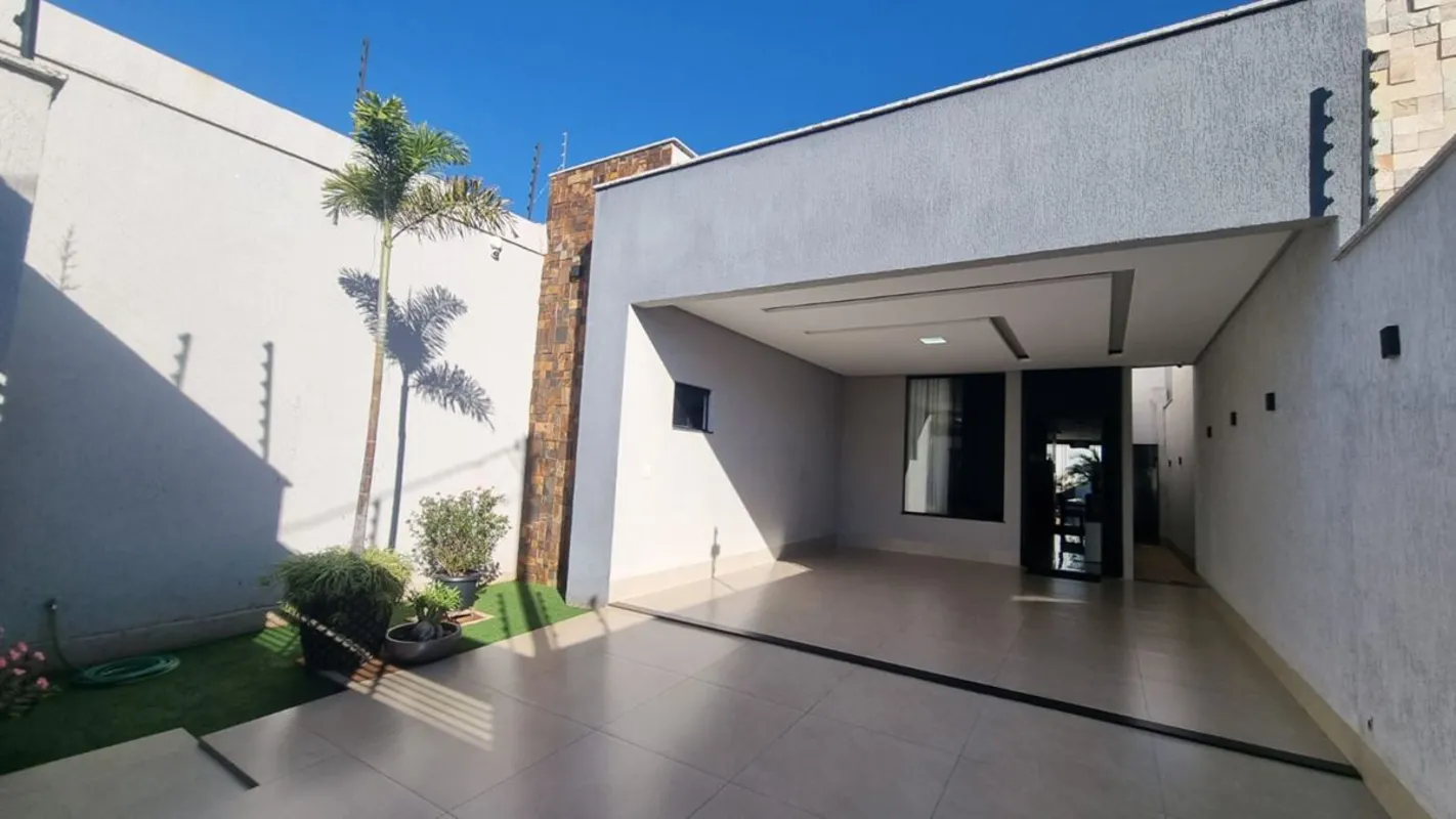 Casa no jardim América, próximo a Nova Suíça. 3 suítes plenas, com ar condiciona...