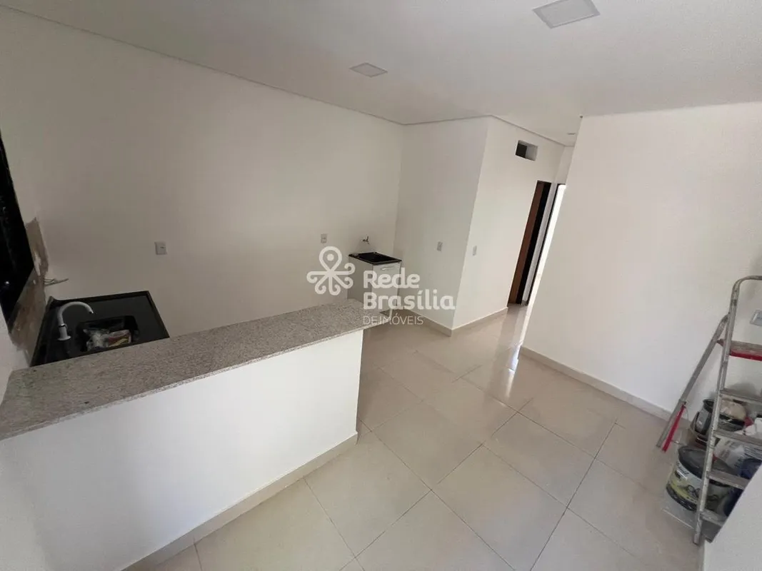 Excelente Oportunidade: Casa (Tipo Kitnet) no Condomínio Vale do Sol - Sobradinh...