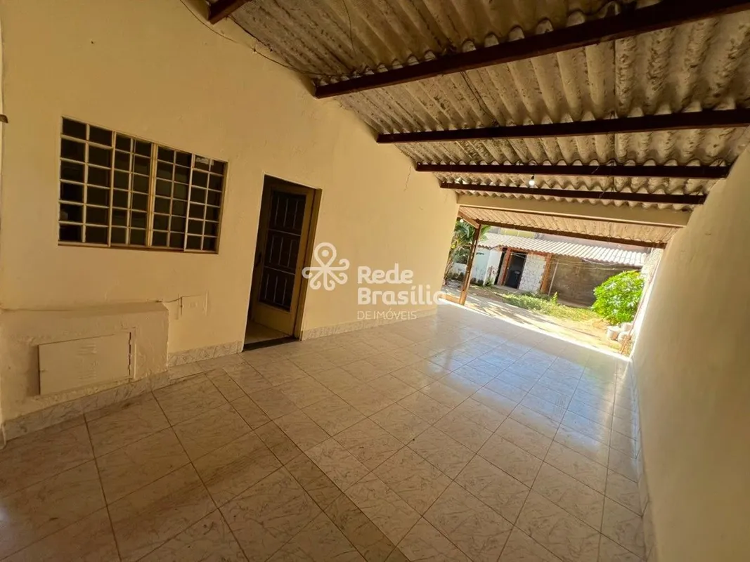 Excelente Oportunidade: Casa Espaçosa em Nova Colina - Sobradinho/DFSe você busc...
