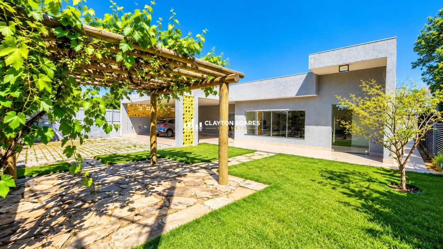 Casa Térrea 2 Suítes | 236m² | Terreno 1.000m² | Ouro Vermelho IIDESCRIÇÃOCasa t...