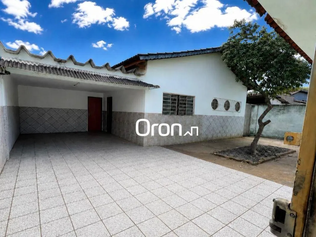 CÓDIGO DO IMÓVEL: CA2318LOCALIZAÇÃO:Próximo ao Jardim Botânico, com fácil acesso...