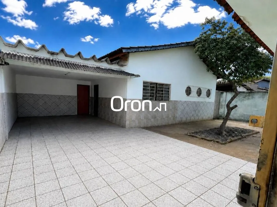 CÓDIGO DO IMÓVEL: CA2318LOCALIZAÇÃO:Próximo ao Jardim Botânico, com fácil acesso...