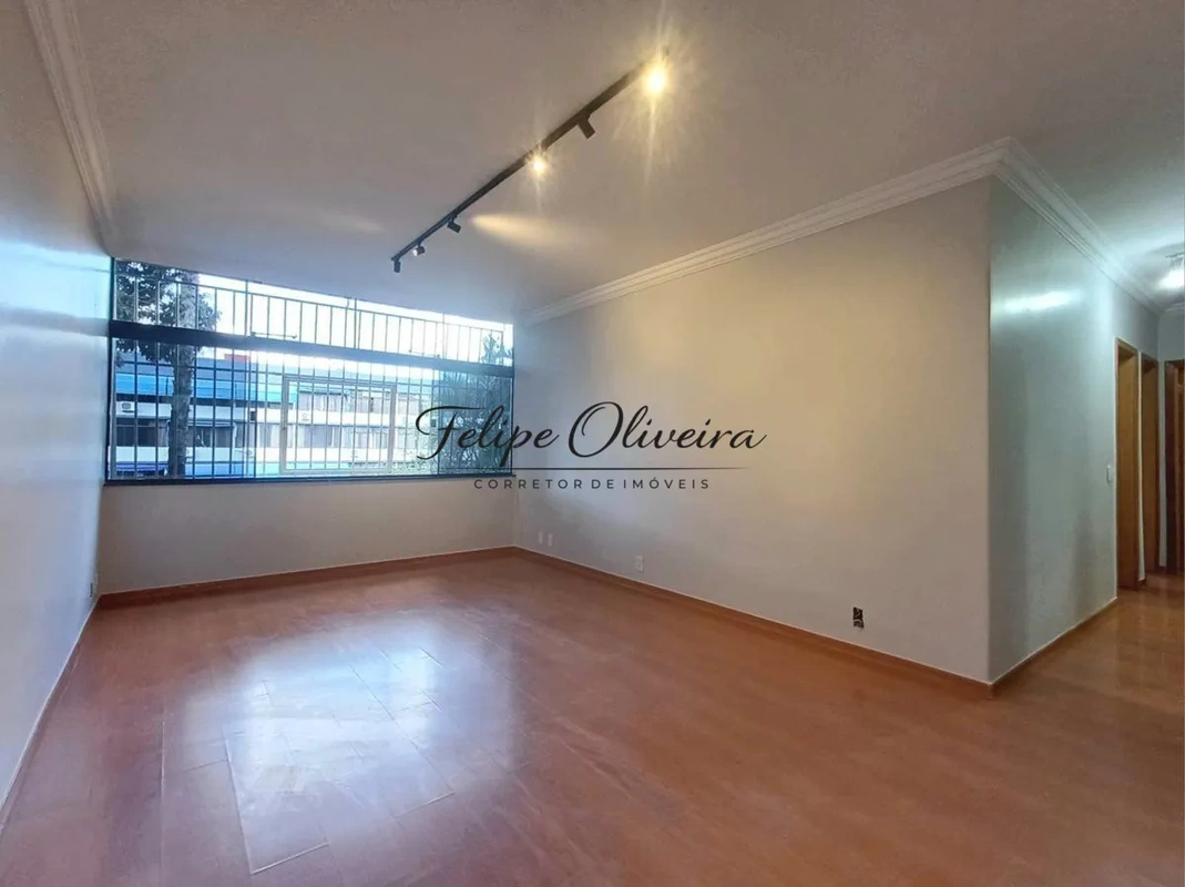 SQN 405 - Pronto para morar!Apto com 78,75m², nascente, vazado, com vista livre ...