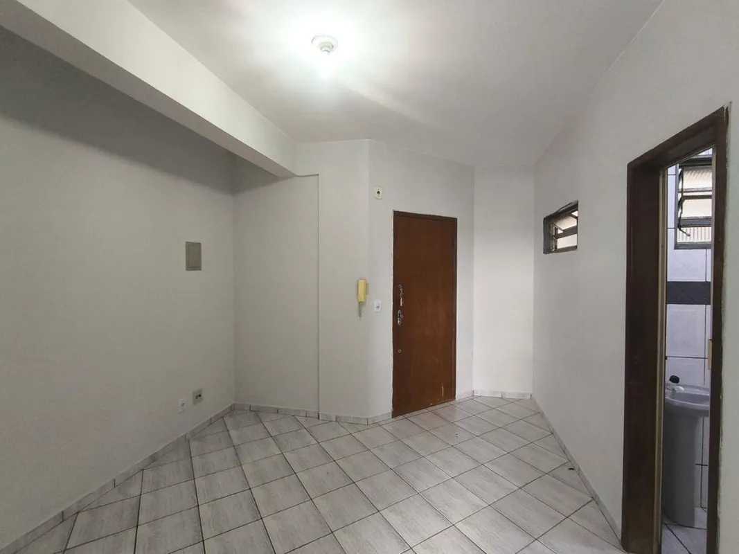 C?d. Im?vel: 21100.009Apartamento de 40m? de excelente localiza??o pr?ximo a ave...