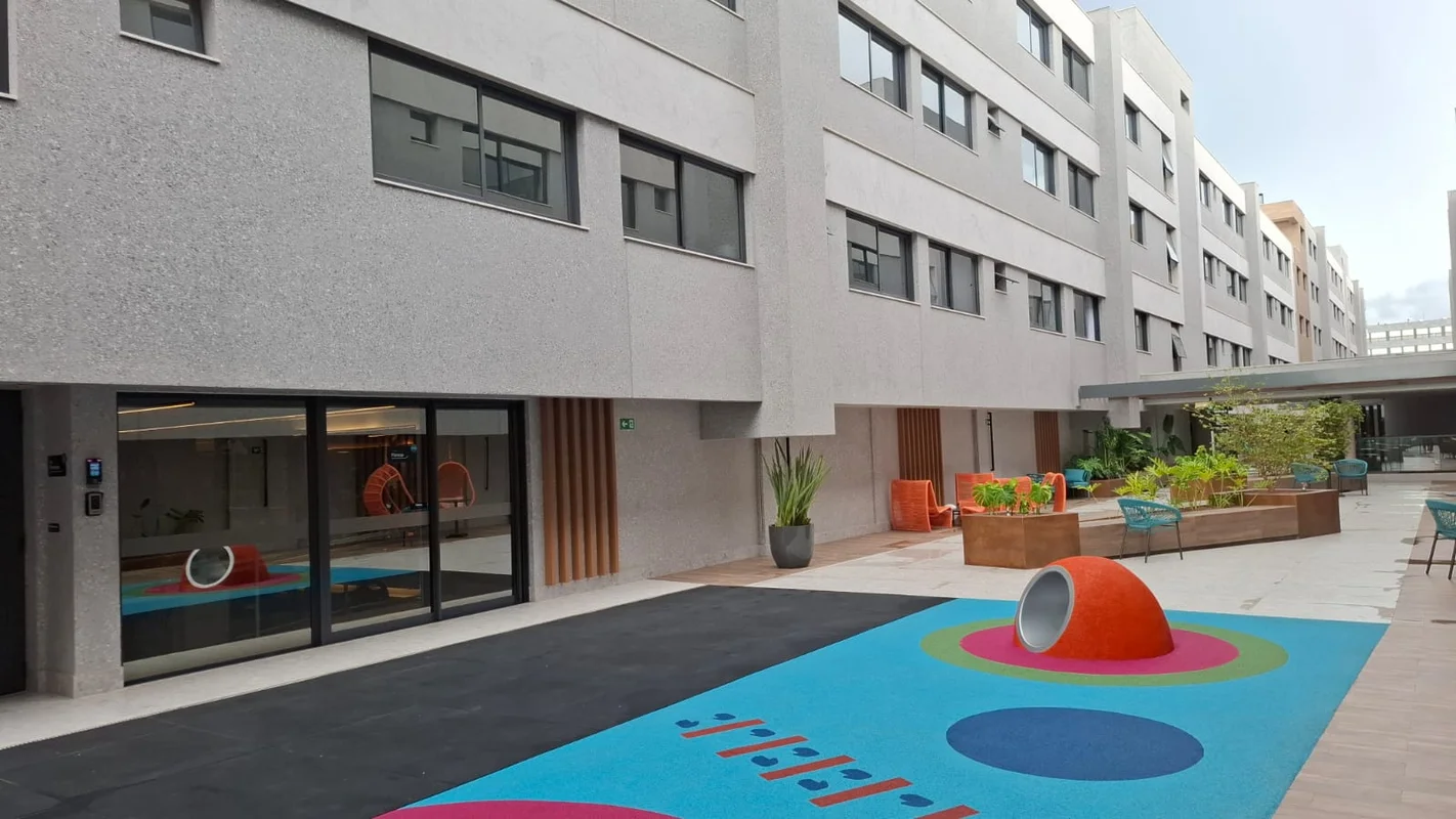 Conquiste seu novo lar no Noroeste, Brasília, com este aconchegante apartamento ...