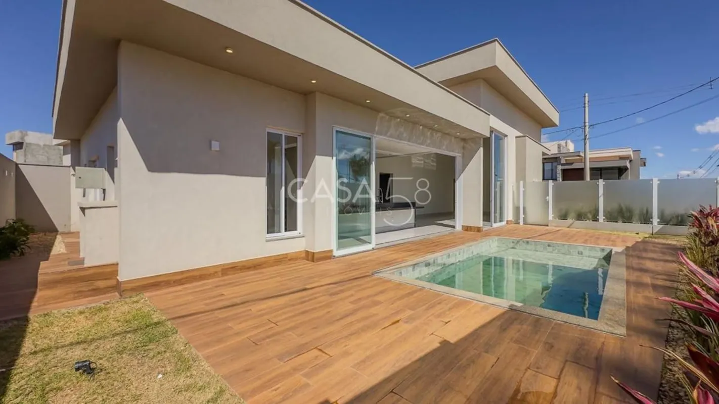 Casa Térrea de Alto Padrão à Venda | 3 Suítes | Piscina | Área Gourmet | Pronta ...