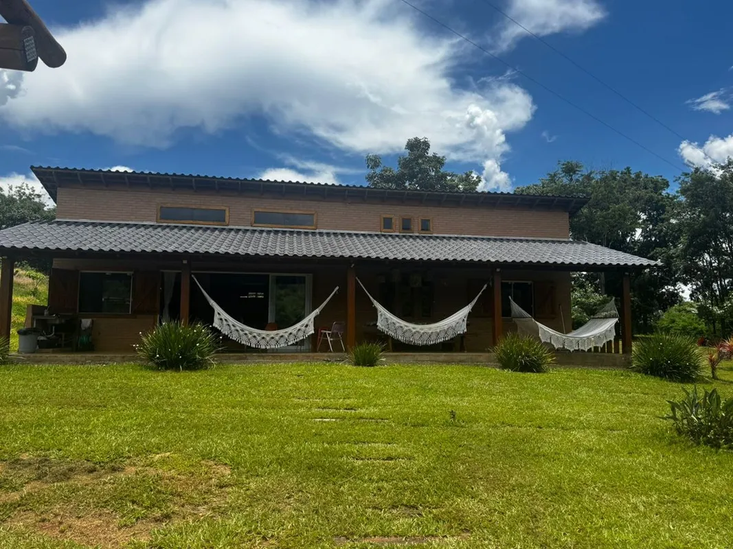 Oportunidade única! Excelente sítio de 23.000m² (meio alqueire goiano) em Pirenó...