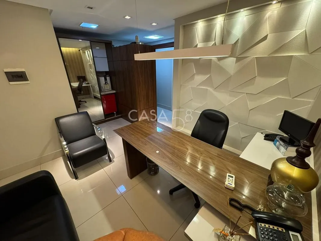 Oportunidade Única: Sala Comercial Semimobiliada em Goiânia!Se você procura um i...