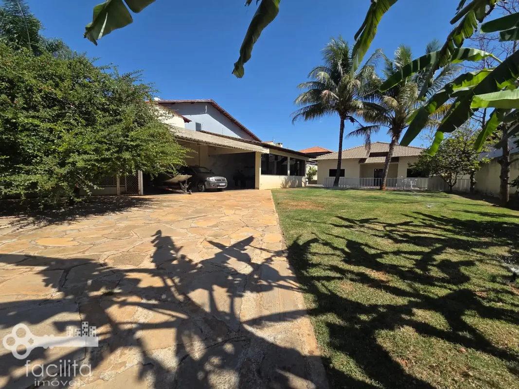 CASA 03 SUÍTES - LOTE DE 830m²- LAZER COMPLETO - SHA CONJUNTO 05 ARNIQUEIRACONDO...
